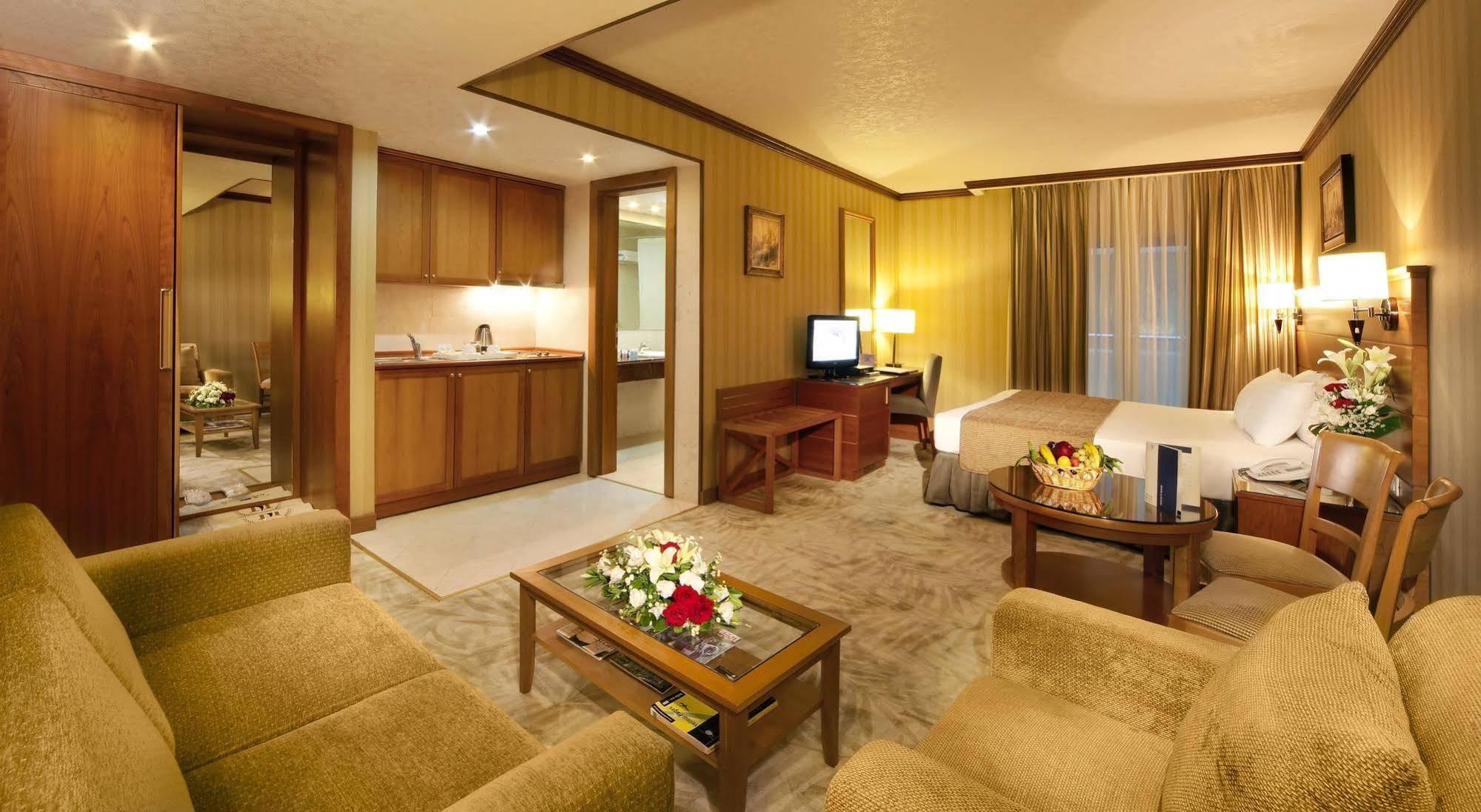 Hotel Sadeen