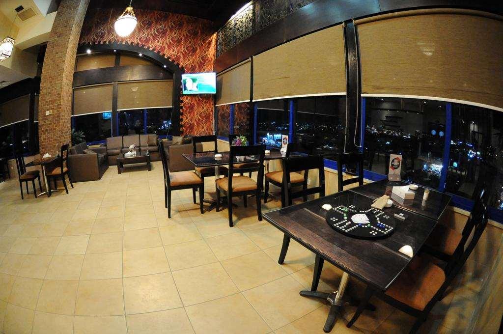 Hotel Sadeen 4*